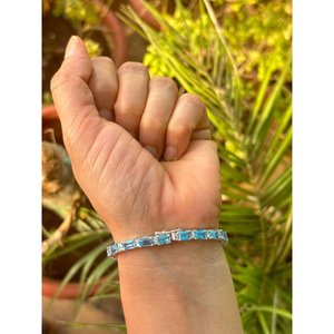 สร้อยข้อมือเทนนิสเงินแท้ 925 ประดับบลูโทแพซ เครื่องประดับแฟชั่น - Product Image 3