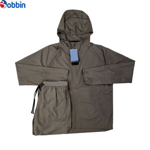 Ensemble de shorts coupe-vent en nylon personnalisé unisexe de haute qualité, ensemble de veste à capuche lourde personnalisée pour hommes, taille haute - Product Image 4