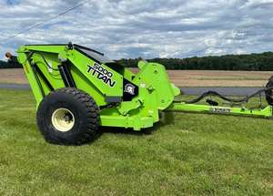 Recogedor de Piedras Ti tan 5000, 7 Rejillas, Tolva de 5 yd3, Capacidad para 27 Piedras y Potencia Hidráulica de Alta Resistencia para una Limpieza de Campo de Alta Eficiencia - Product Image 5