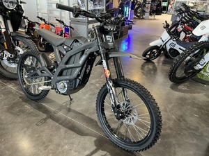 Descuentos en - NUEVA Motocicleta Eléctrica Todoterreno de Alto Rendimiento Falcon Pro - Product Image 4