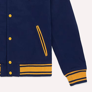 Chaqueta Varsity de Lona Casual de Invierno para Hombre OEM con Capucha, Bordado de Logotipo Personalizado, Cuello Alto, Ajuste Holgado, Calidad Superior, Estilo Béisbol - Product Image 6
