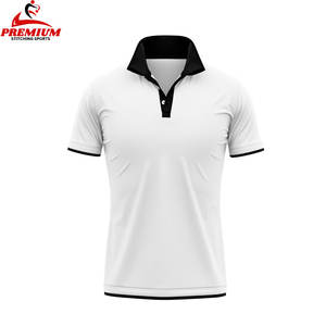 Polo Moderno de Algodón Suave con Botones para Usar en Verano - Product Image 1