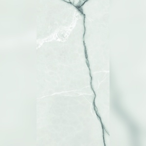 Gama de Azulejos Vitrificados Brillantes de Vanguardia de 600x1200 mm que Ofrecen Reflejos Perfectos como un Espejo para Interiores Futuristas - Product Image 4