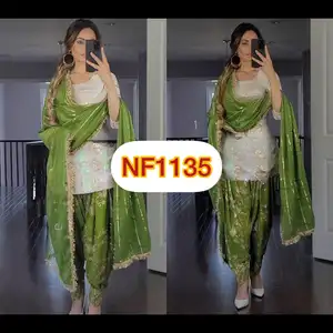 夏季新款独家最佳外观推出新款设计师派对服装外观上衣，Dhoti Salwar和Dupatta