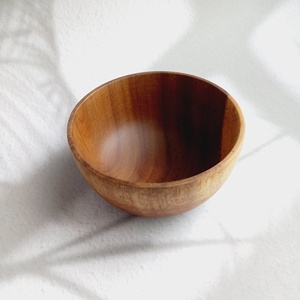 Grand saladier rond en bois d'acacia, sain et réutilisable, fabriqué au Vietnam, de haute qualité, respectueux de l'environnement - Product Image 4