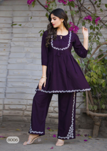 Elegante Chinnon trabajo hecho a mano indio y pakistaní desgaste de fiesta Kurti con Salwar Kameez secado rápido todas las estaciones estilo de diseño impresionante - Product Image 2