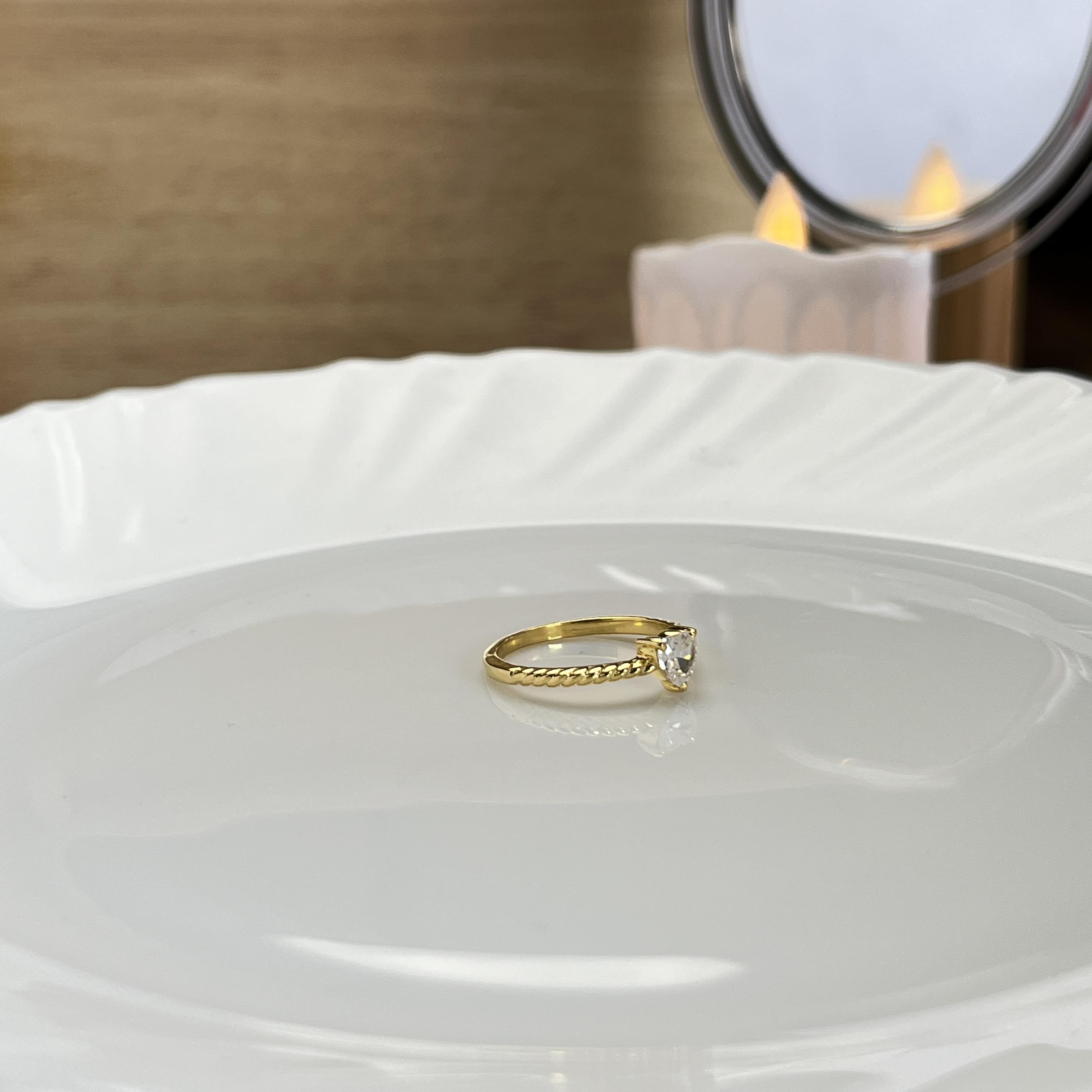 GOLD, ROSE GOLD AND WHITE RHODIUM