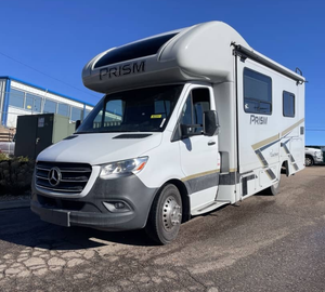 รถบ้านมือสอง Coachmen Prism Class C RV Camper Motorhome ปี 2022 2023 2020 ขายส่ง มีสีให้เลือกตามสั่ง ไมล์น้อย 4-6 ที่นั่ง - Product Image 6