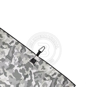 Serviette de golf en tissu absorbant de qualité supérieure, toucher confortable, pour le nettoyage en extérieur et les activités sportives - Product Image 3