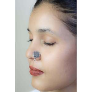 Piercing de nez Chakra en argent 925 avec diamant, bijou corporel 14K pour enfants, motif vis et boule, design à clipser - Product Image 2