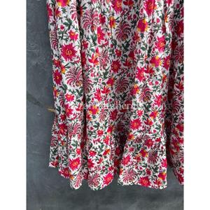 Vestido tipo túnica Maxi con estampado floral informal de verano para mujer, venta al por mayor, falda envolvente de algodón con cintura elástica y falda de playa de dos niveles - Product Image 3