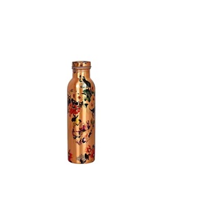 Bouteille d'eau en cuivre pur de conception unique disponible tous les accessoires de verres pour les cadeaux de retour - Product Image 5