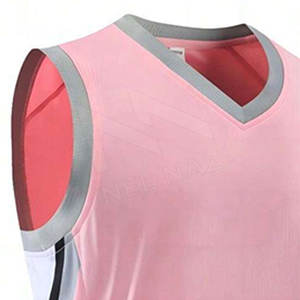 Uniforme de baloncesto juvenil recién llegado de alta calidad, último diseño de conjunto en ropa deportiva de poliéster para exteriores, certificado BSCI - Product Image 6