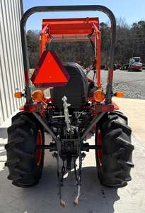 ปี 2022 สำหรับรถไถเดินตาม B7800 4x4 เครื่องยนต์ดีเซล 30 แรงม้า 540 PTO พร้อมอุปกรณ์ต่อพ่วงแบบปลดเร็ว ปั๊มหลัก เกียร์ มอเตอร์ ลูกปืน - Product Image 2