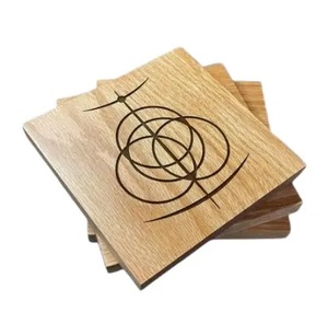 Posavasos de Madera de Nogal Natural, 2 Piezas, 10mm/5mm de Grosor, Duraderos, Elegantes, Cuadrados, Diseño Clásico, Ecológicos, Hechos a Mano, Decoración para Mesa - Product Image 4