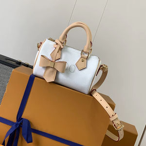 <span class=keywords><strong>2025</strong></span>顶级设计师奢华定制真皮女包厂家批发5A品牌皮革肩包 - Product Image 2