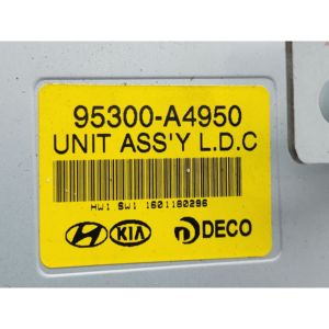 UNIDAD DE CONTROL DEL ESTABILIZADOR DE VOLTAJE KIA Carens Serie 95300A4950 D4FD Diésel 1685 (13>18) - Product Image 3