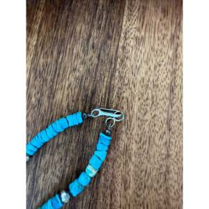 Collier de perles en turquoise de Kingman Navajo et argent sterling, idéal pour un cadeau - Product Image 5
