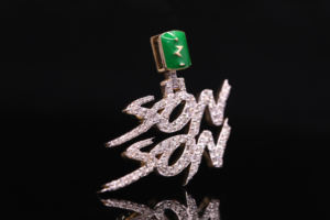 Colgante de Acero Inoxidable Personalizado de Alta Calidad con Diamantes de Imitación Estilo Hip Hop - Product Image 2