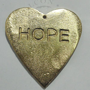 VENTE CHAUDE MÉTAL COEUR ALUMINIUM LOVE DESIGN DÉCORATION DE NOËL ORNEMENT SUSPENDU AVEC CORDE SUSPENDUE - Product Image 1