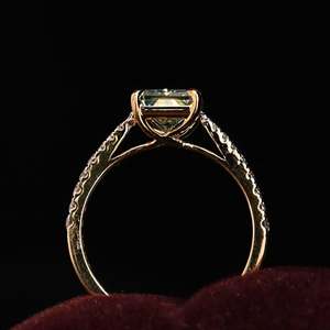 Anillos de Moissanita Radiante de 4 Quilates al por Mayor, Diseño de Joyería de Plata de Ley 925, Anillo de Moissanita de Boda con Certificado Gra - Product Image 5