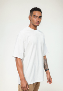 เสื้อคอตตอนสำหรับผู้ชายผ้าบาติกโพลีเอสเตอร์แบบปรับแต่งได้สำหรับผู้ใหญ่มีโลโก้แบบย้อนยุคของ Gorlams - Product Image 3