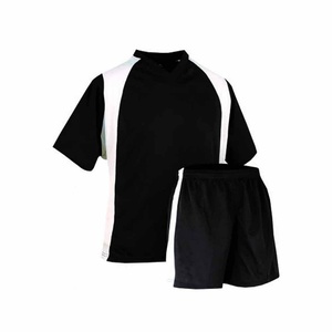 Uniforme d'entraînement de football respirant à manches courtes de haute qualité avec design personnalisé, nom et logo d'équipe sur mesure - Product Image 6