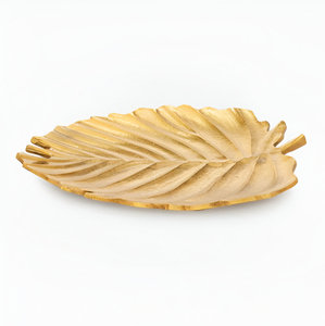 Meilleure vente d'un élégant plateau de service en aluminium pour les fêtes et les mariages avec un service personnalisé disponible depuis l'Inde - Product Image 3