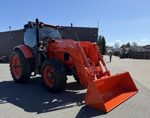 For M7-132 DELUXE 4WD Tractor Automatic Engine Gearbox 150HP High Performance for Agriculture Field Preparation Tilling - Product Image 2
