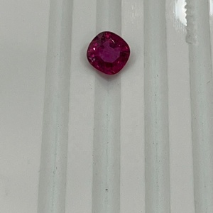 Forma de cojín de rubelita natural Piedra preciosa de cristal suelta de calidad fina para la fabricación de joyas Corte redondo/ovalado rosa - Product Image 3