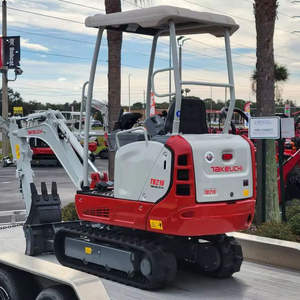 Mini-excavatrice Takeuchi TB216 d'occasion, 6 tonnes, faible nombre d'heures, moteur japonais, en promotion - Product Image 1