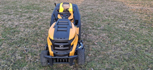 Compre el Tractor Cortacésped Cub Cadet XT3 de 106 cm con Motor Kawasaki, Tractor de Jardín de Alta Resistencia - Product Image 2