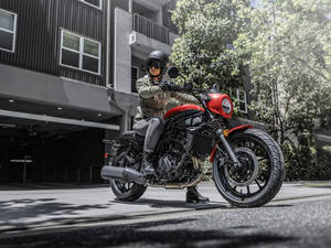 Oferta Increíble: Motocicleta Eliminators SE ABS 2026 Nueva en Venta - Product Image 6