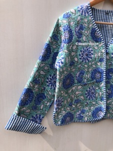 Vestes bohèmes florales matelassées faites à la main, style floral en coton, veste manteau automne hiver, streetwear réversible, cadeau pour elle - Product Image 3