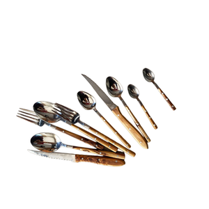 Couverts élégants en acier inoxydable avec poignées en bois, parfaits pour les mariages servant de la nourriture et la cuisine élégante, à la maison et à l'hôtel. - Product Image 5