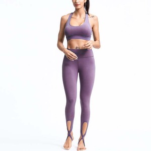 Customized Design Yoga Suit Sport Beautiful Back Hollow Design Bra and Yoga <b>Leggings</b> Pants Yoga Set - Product Image 4