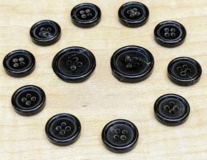 Botón Natural de Cuerno de Búfalo al por Mayor, Acabado en Blanco para Accesorios de Ropa, Alta Calidad - Product Image 1