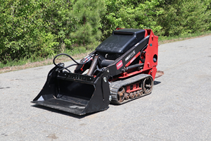 Minicargadora Toro Dingo TX525 Wide de 2007, 25hp, en venta - Product Image 2