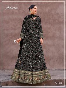 Haute sur demande Georgette femmes Salwar Kameez pour mariage et fête porter du fournisseur indien au prix de gros - Product Image 3