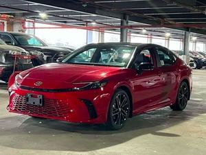 รถยนต์โตโยต้า แคมรี่ XSE ปี 2025 สภาพดี ใช้งานน้อย ขับเคลื่อนล้อหน้า เครื่องยนต์ 2.5 ลิตร 4 สูบ ระบบไฮบริด (น้ำมัน/ไฟฟ้า) เบาะหนัง พวงมาลัยขวาและซ้าย กล่องเก็บของด้านหลัง กล้องมองหลัง - Product Image 6