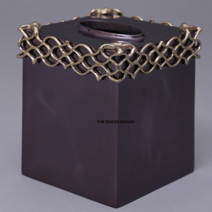 Caja de acero inoxidable para almacenamiento de pañuelos de Hotel niquelada con caja dispensadora de pañuelos de Metal personalizada a la venta - Product Image 4