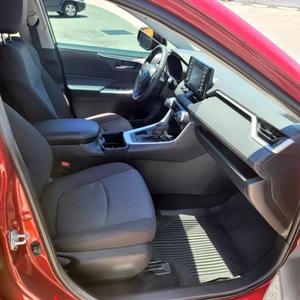 Toyota RAV4 XLE 2023 SUPER LIMPIO, Transmisión Automática, Asientos de Cuero, Motor V6 - Product Image 4