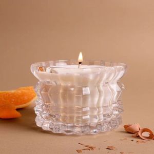 Portavelas de Vidrio Emite una Luz Cálida y Sutil que Rellena las Esquinas del Hogar con un Ambiente Relajante y Reconfortante - Product Image 4