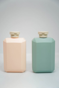 เครื่องบรรจุของเหลวหลายสีขวด HDPE 350มล. สำหรับแชมพูครีมนวดหัว - Product Image 3