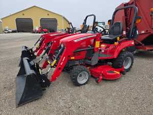 รถแทรกเตอร์เดินตาม MASSEY FERGUSON GC1723E ปี 2023 ขับเคลื่อน 4 ล้อ 40 แรงม้า 55 แรงม้า 25 แรงม้า สำหรับเครื่องยนต์พร้อมชิ้นส่วนหลัก ปั๊ม เกียร์บ็อกซ์  ใหม่/มือสอง - Product Image 1