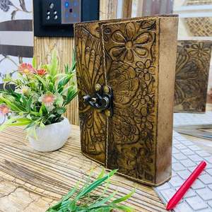 Journal en cuir fait main, carnet de voyage rétro, carnet de croquis d'art aquarelle, logo en relief, couverture rigide verrouillable, cadeau - Product Image 5