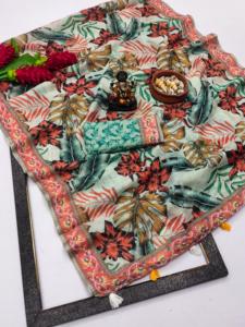 Magnifique Saree Ikat en Soie à Imprimé Numérique Gris Argenté, Idéal pour les Mariages et les Soirées Formelles - Product Image 2
