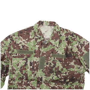 Chaleco de Seguridad Naranja Brillante y Chaqueta Reflectante para Exteriores con Equipo de Alta Visibilidad Naranja para Hombres, para Caza Táctica y Trabajo - Product Image 2