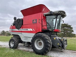 Moissonneuse-batteuse MASSEY FERGUSON d'occasion à vendre pour la récolte du riz, du maïs, du blé, des pommes de terre, des arachides, du pelage de l'ail, composant moteur - Product Image 4