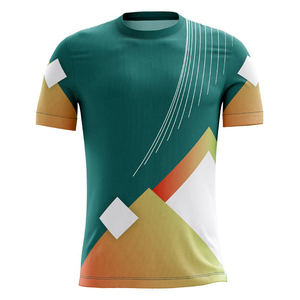 Camiseta de Fútbol Geométrica Sublimada Gris para Hombre, Cuello Redondo, Manga Corta, Ajuste Atlético, Absorbe la Humedad - Product Image 4